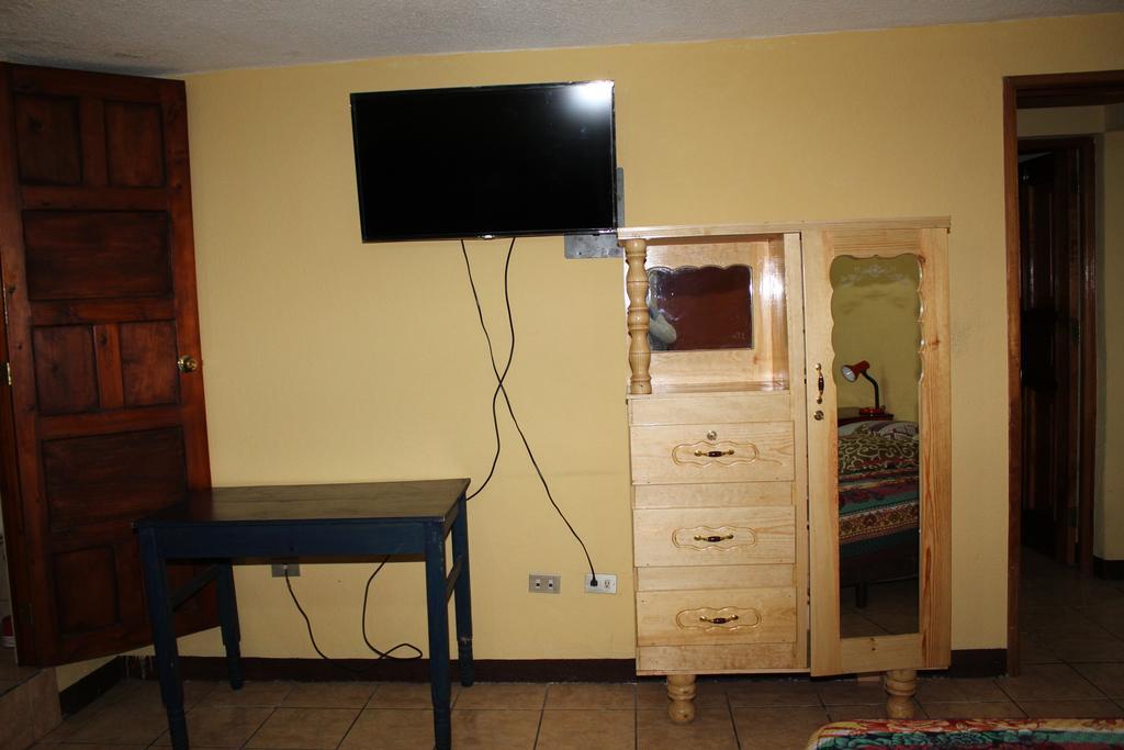 קצאלטננגו Hotel Kasa Kamelot מראה חיצוני תמונה