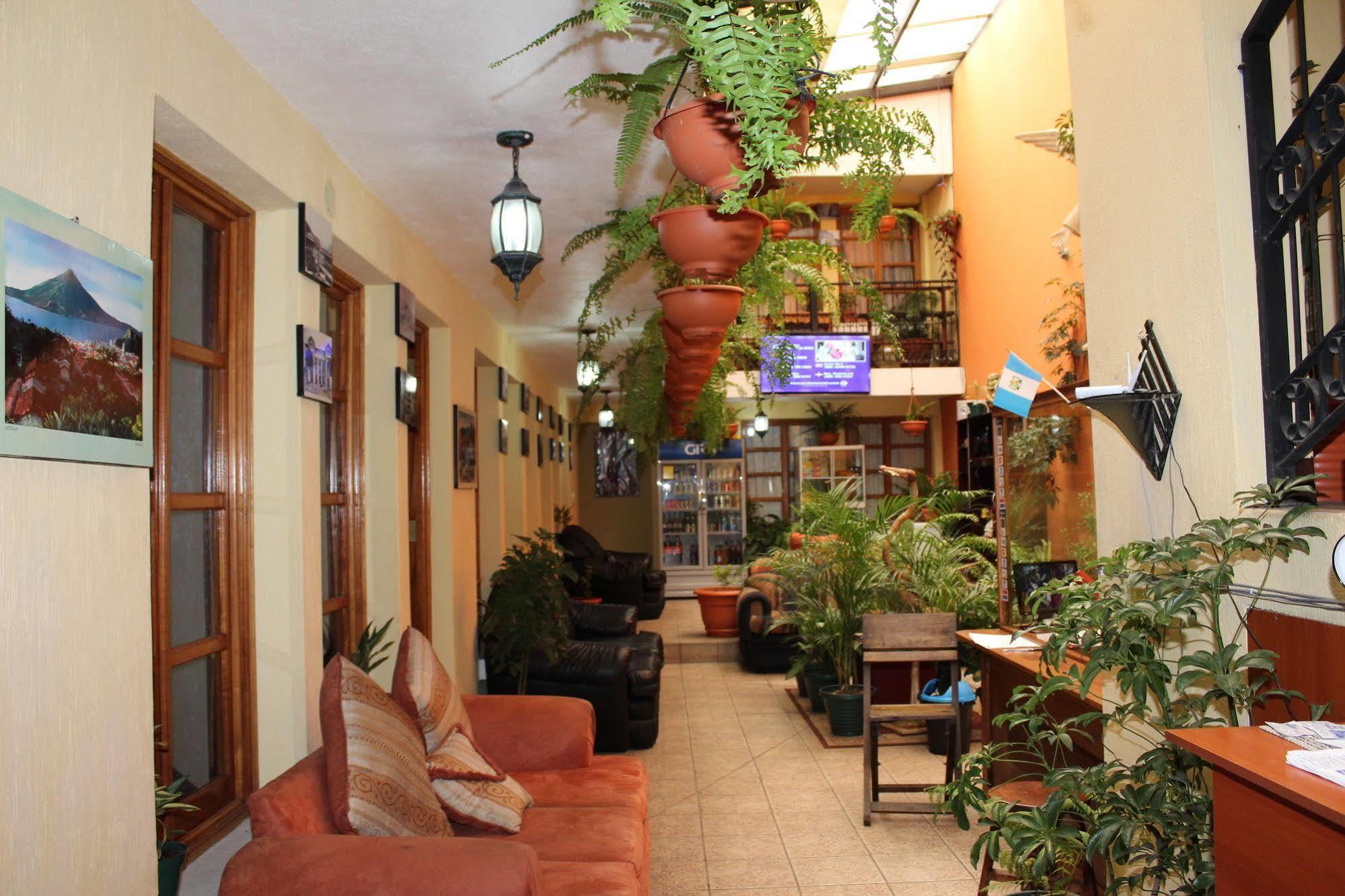 קצאלטננגו Hotel Kasa Kamelot מראה חיצוני תמונה